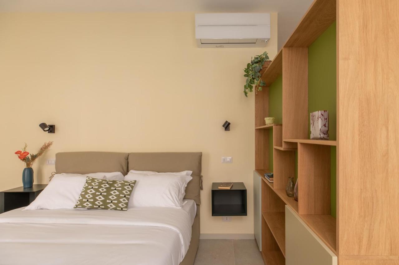 Iflat Lovely In Trevi โรม ภายนอก รูปภาพ